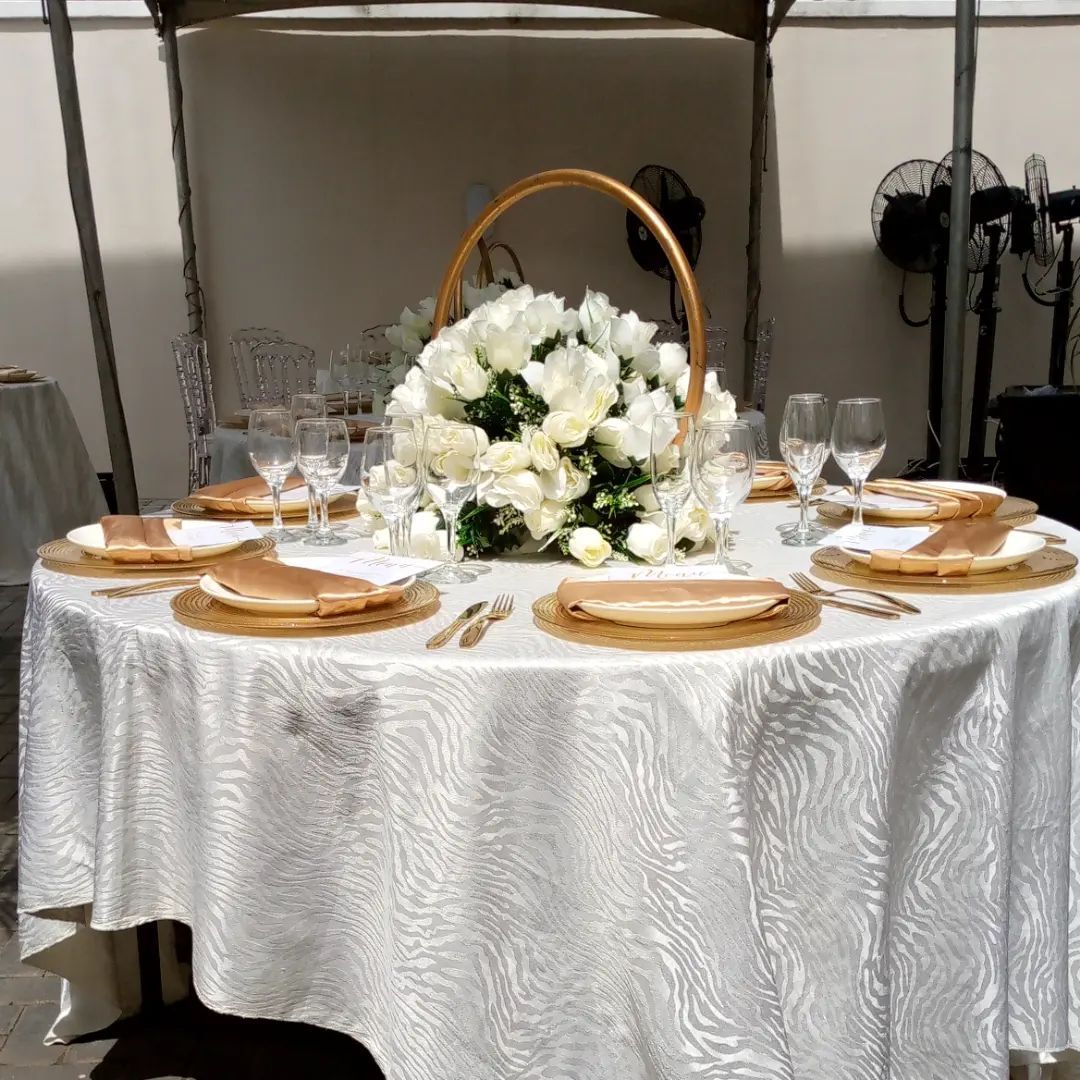 Premium event table setup by Tofhen Venture